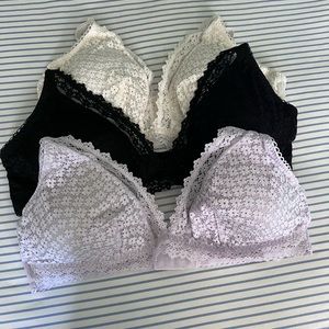 Victoria’s Secret’s bralette bundle